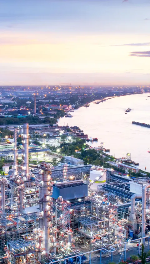 Manage hazards for safe and efficient operations