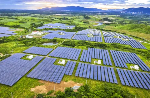 Press Release: DNV's SolarFarmer offers affordable, scalable solution for solar project bankability